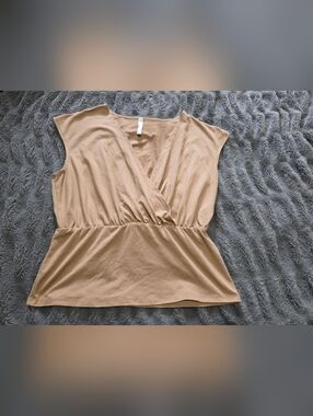 Sleeveless Cropped Surplice V-Neck Top in Beige